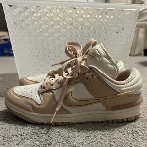 Nike Dunks